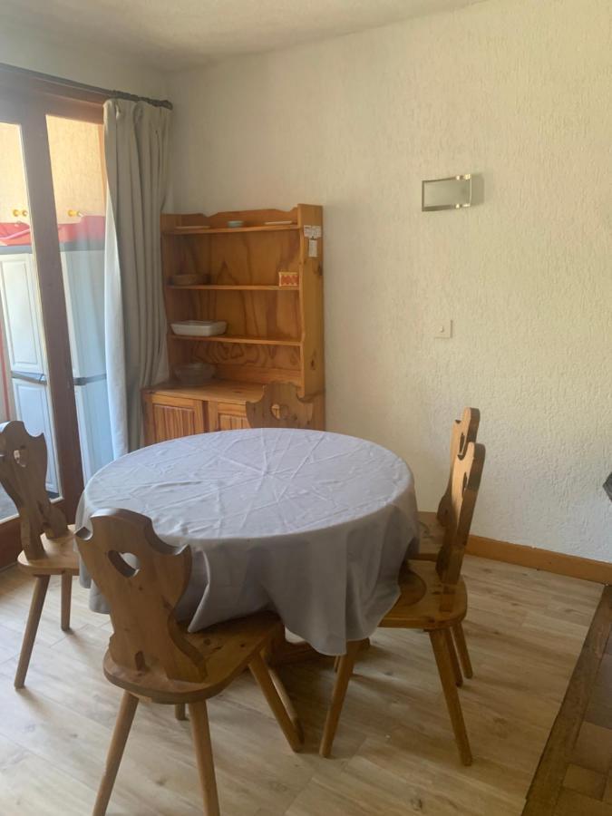 Appartement Avec Acces Piscine- Station- 4 Personnes Saint-Jean-dʼAulps Eksteriør billede